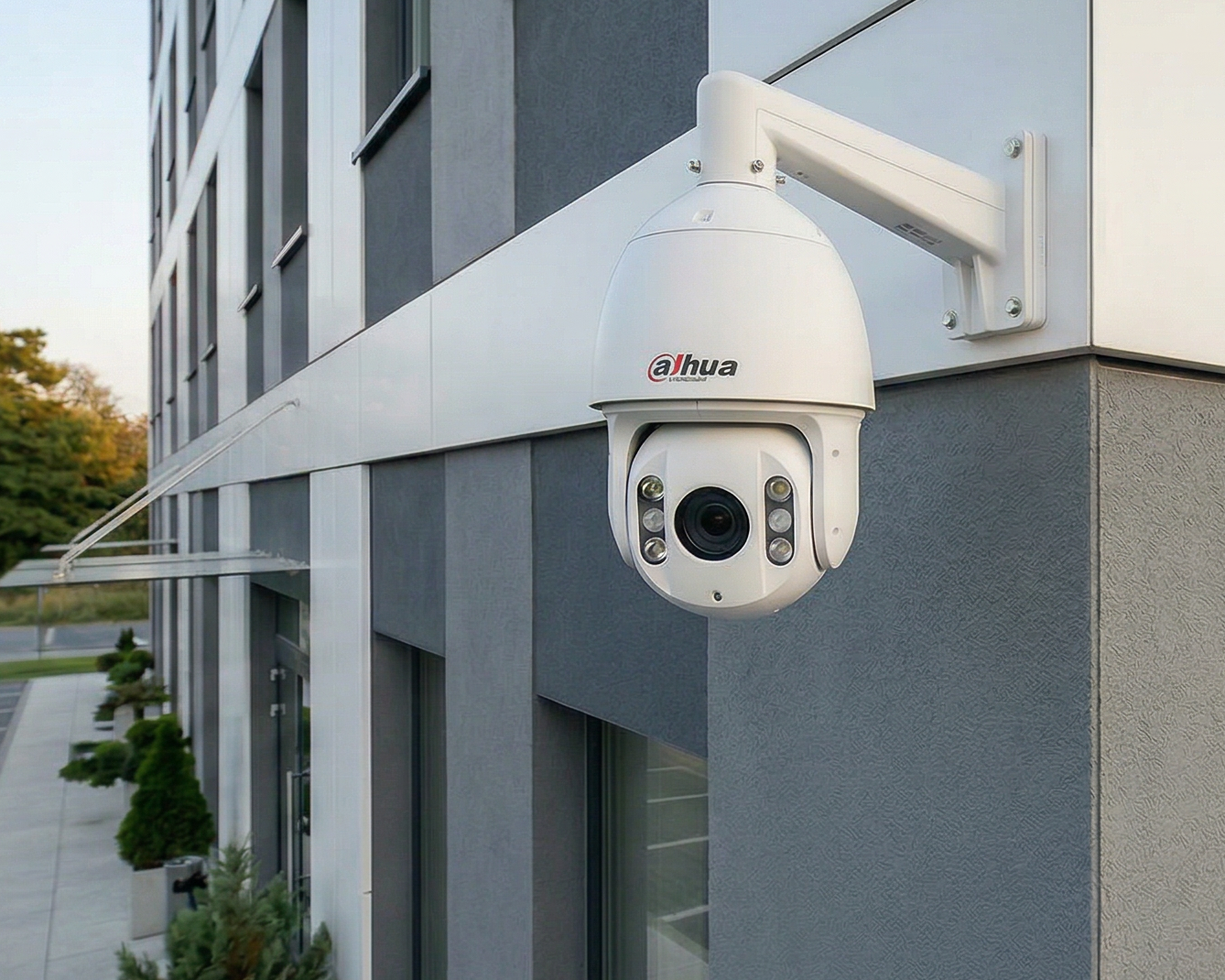 Montaż kamery IP 4K Hikvision — monitoring CCTV dla domu i firmy Małopolska